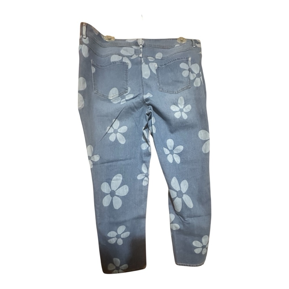 Blue Floral Denim Jeans - Picture 2 of 3